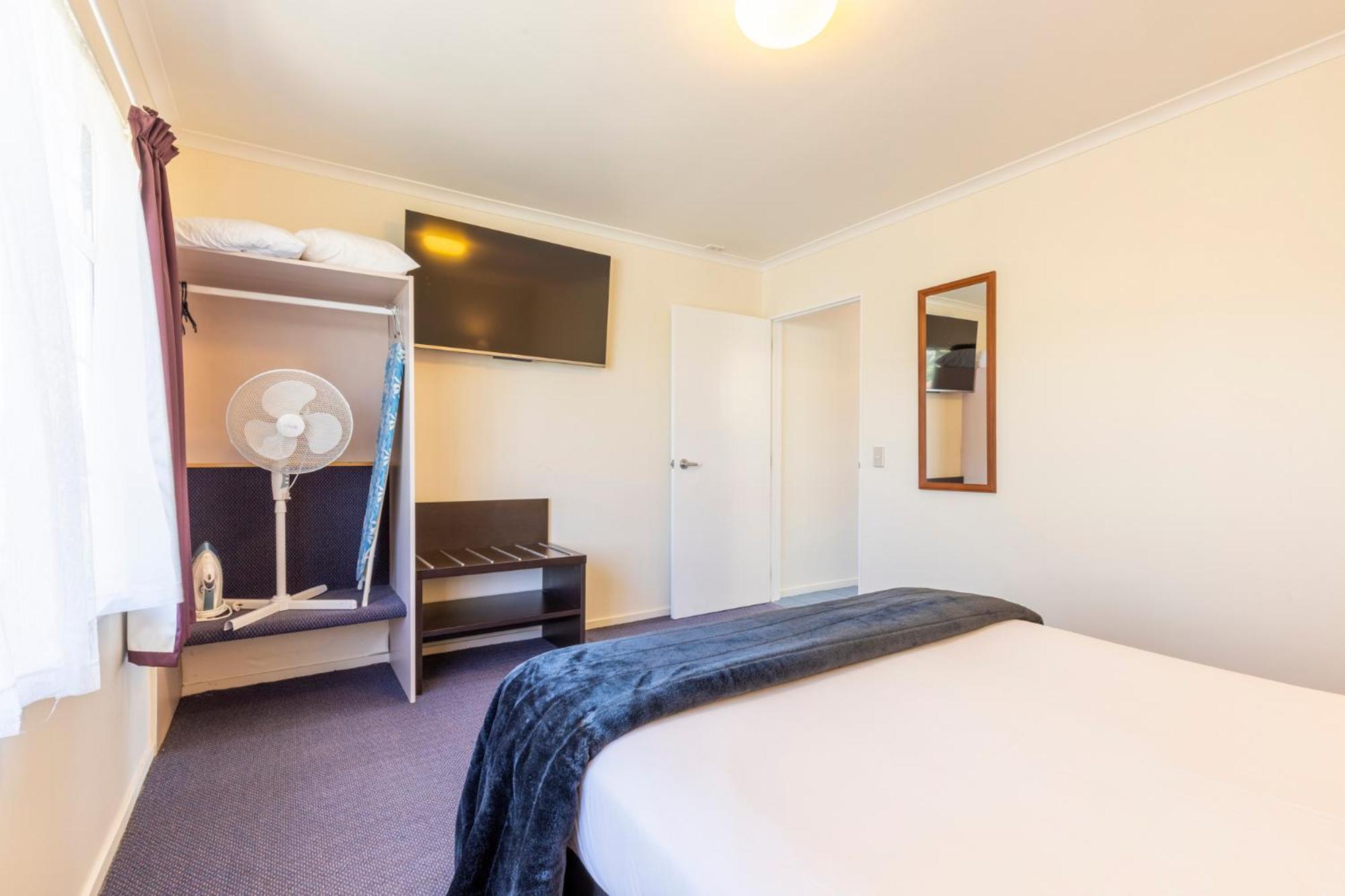 Asure Prince Motor Lodge Таупо Экстерьер фото