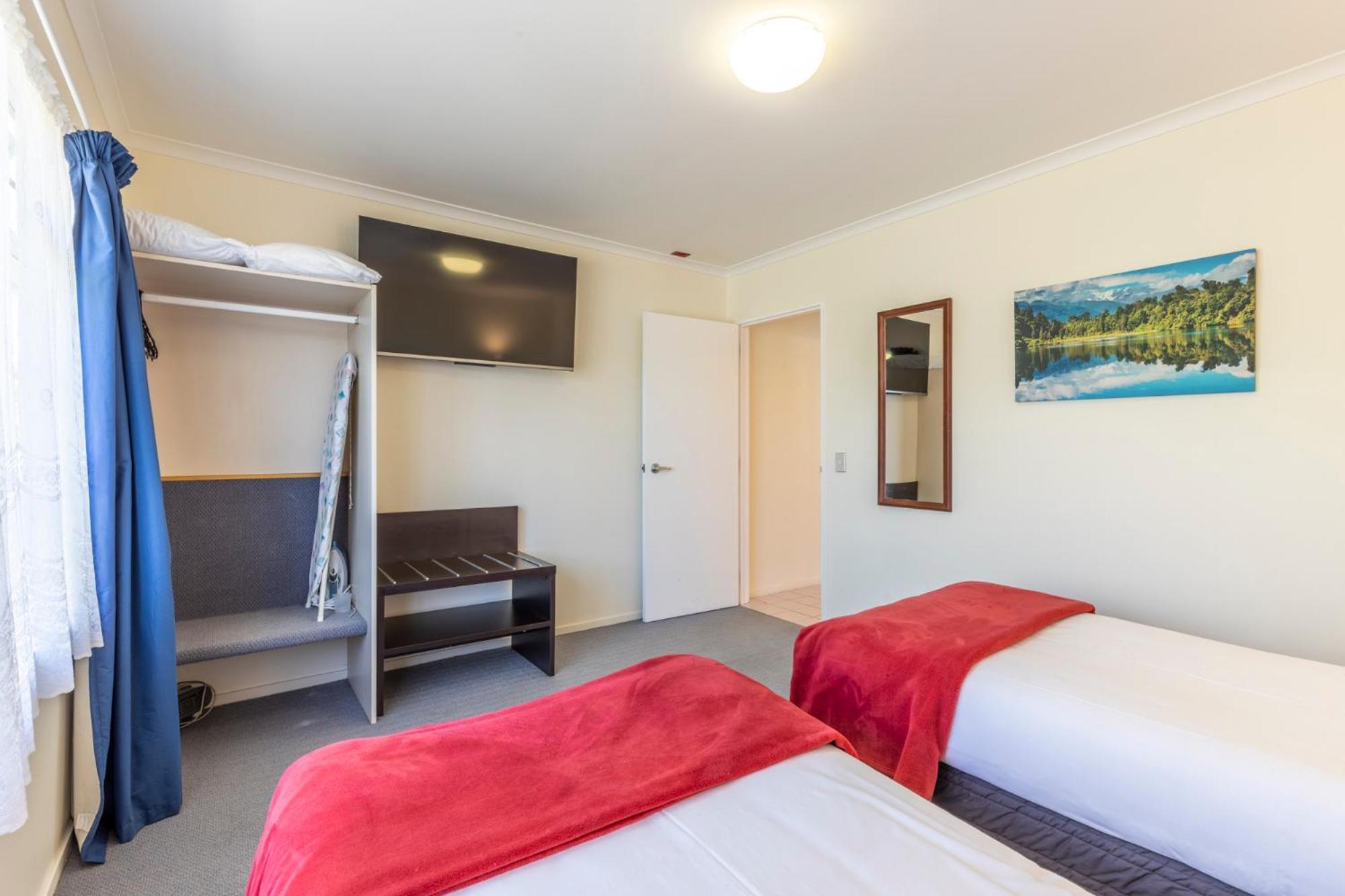 Asure Prince Motor Lodge Таупо Экстерьер фото